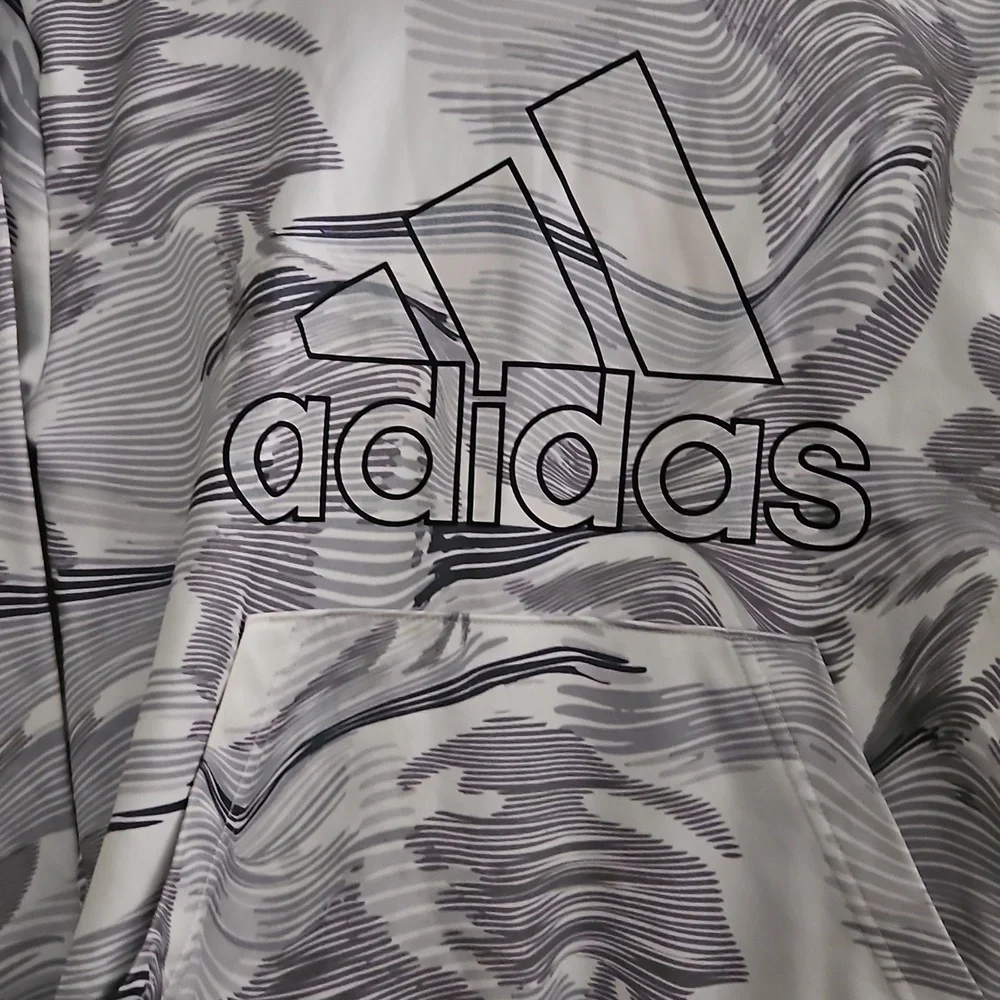 Adidas 10/12 White and Gray‎ Hoodie